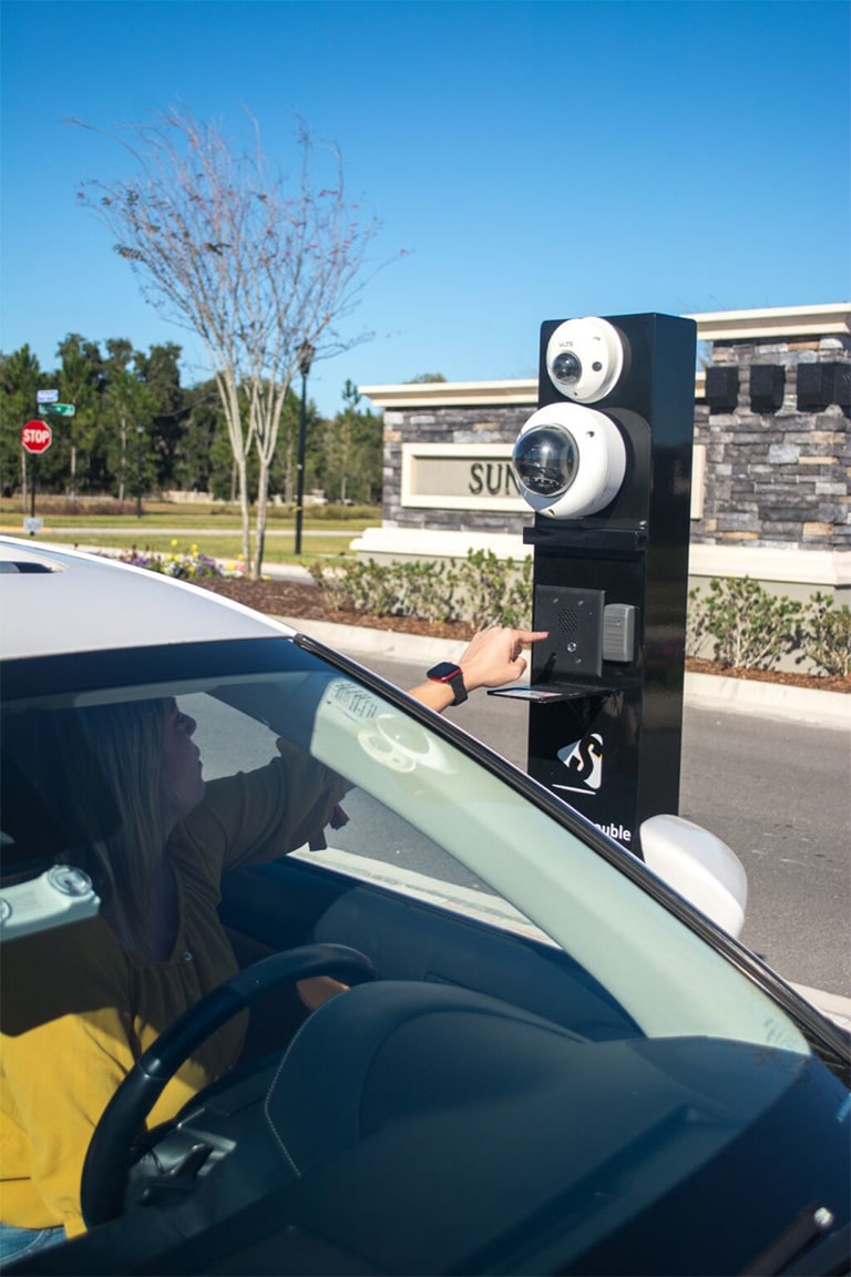 Virtual Gate Guard With License Plate Recognition, Video & Audio